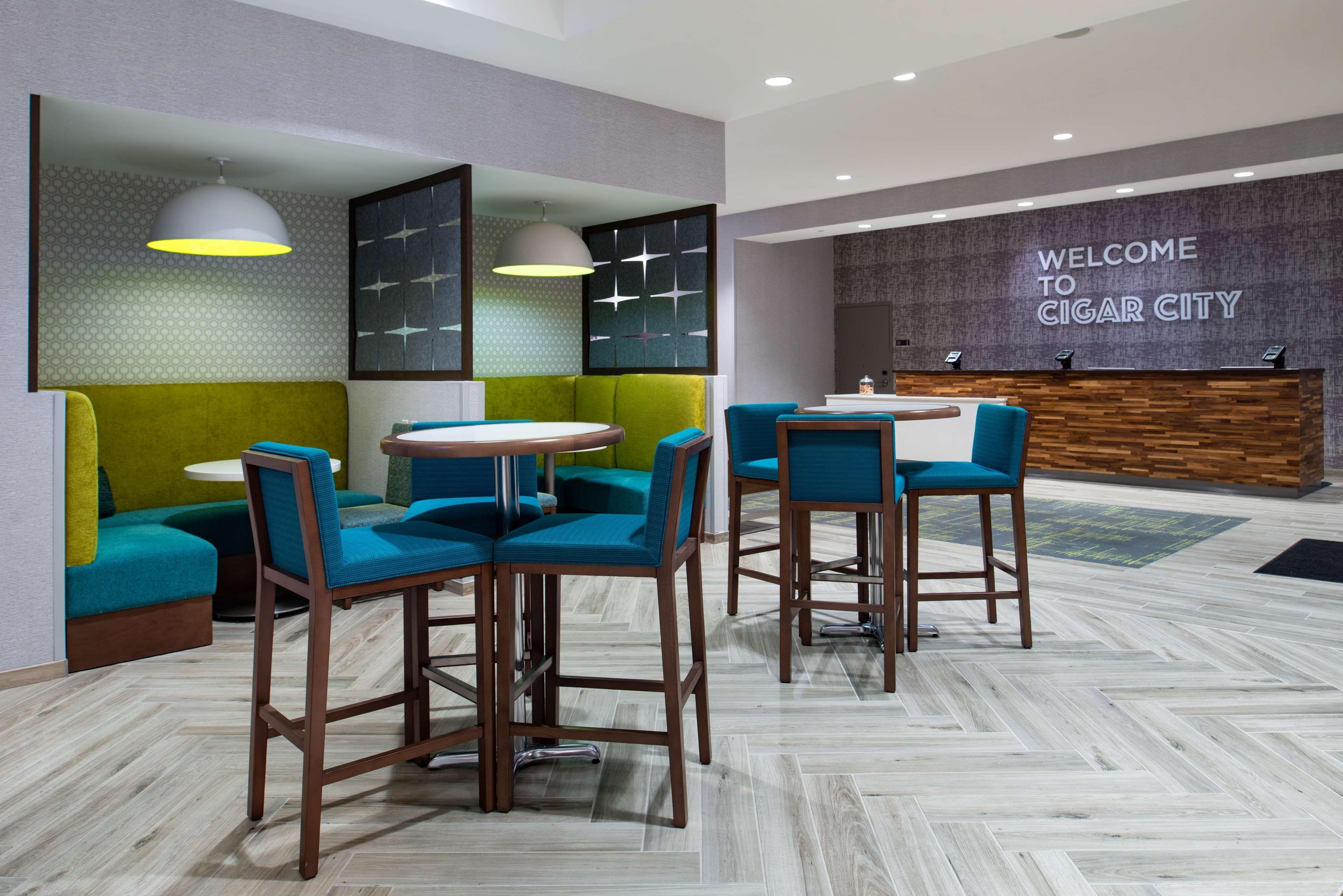 Hampton Inn Tampa Downtown Channel District Exterior foto